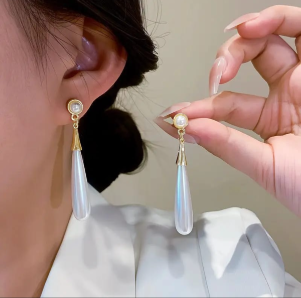 Water Droplet Earrings