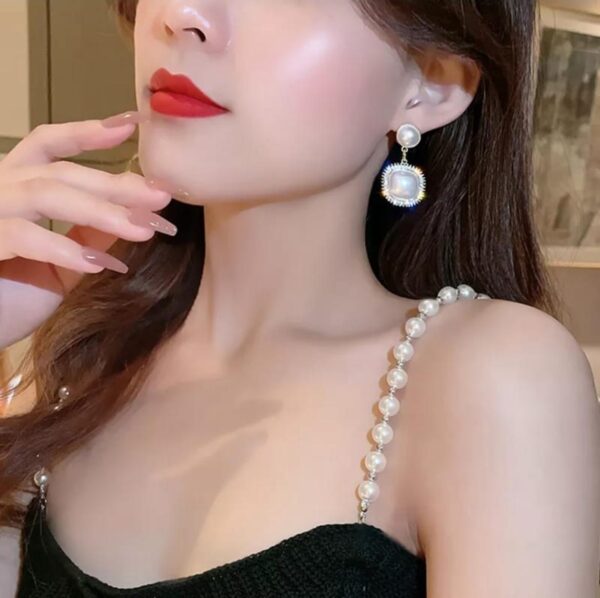 Korean Square Pearl Earring