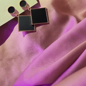 NOIR EDGE - Black Rhombus Statement Earrings