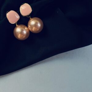 Seoul Love - Korean Pearl Earrings