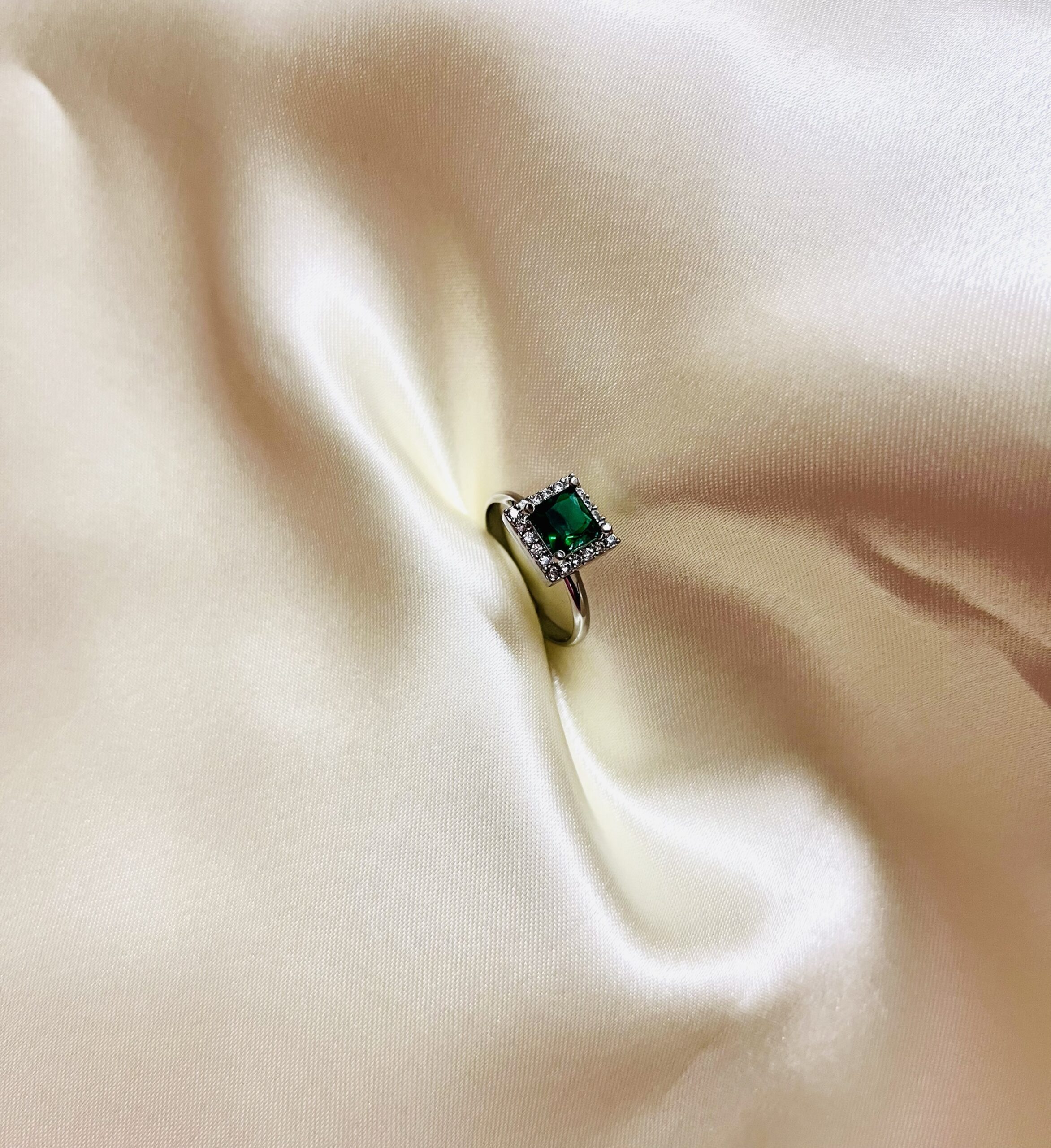 Emerald Glow - CZ Green Stone Ring - Image 4