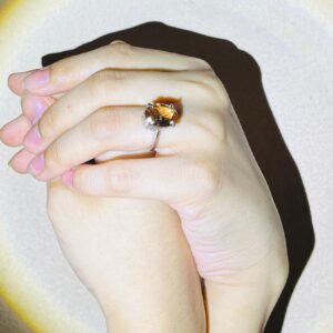 AMBER GEM RING - golden stone ring