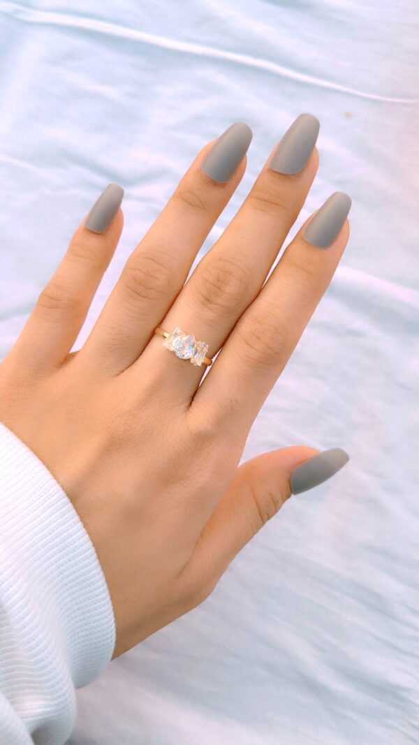 Crystal Round Ring
