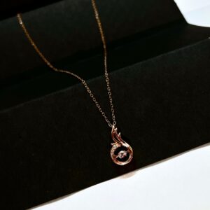 Classic Rose Gold Necklace