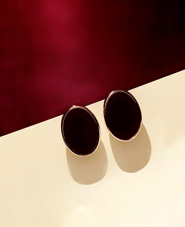 Black Statement Studs - Oval