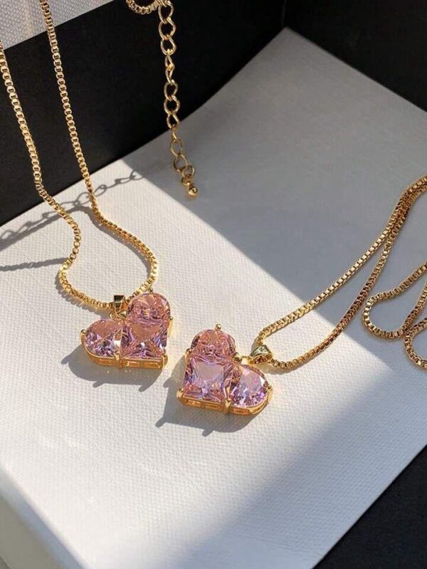 BLUSHIN' BABE - Pink Heart Neckpiece - Image 2