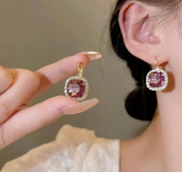 BARBIE BLING DROPS - Pink gemstone studs