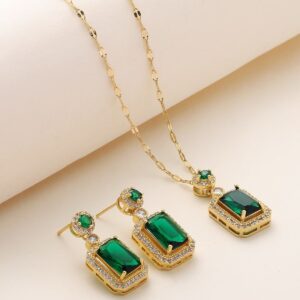 EMERALD ETHEREAL PENDANT WITH EARRINGS